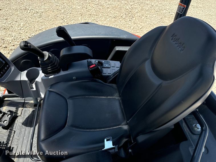 image for item DS7499 2020 Kubota KX033-4 mini excavator