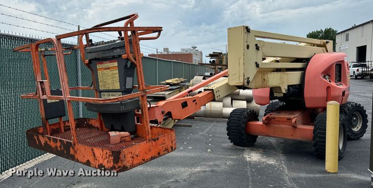 image for item DV5775 2003 JLG 450A series II boom lift