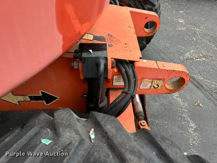 image for item DV5775 2003 JLG 450A series II boom lift