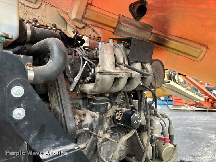 image for item DV5775 2003 JLG 450A series II boom lift