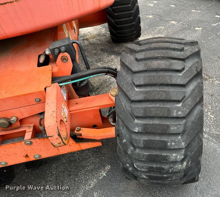 image for item DV5775 2003 JLG 450A series II boom lift