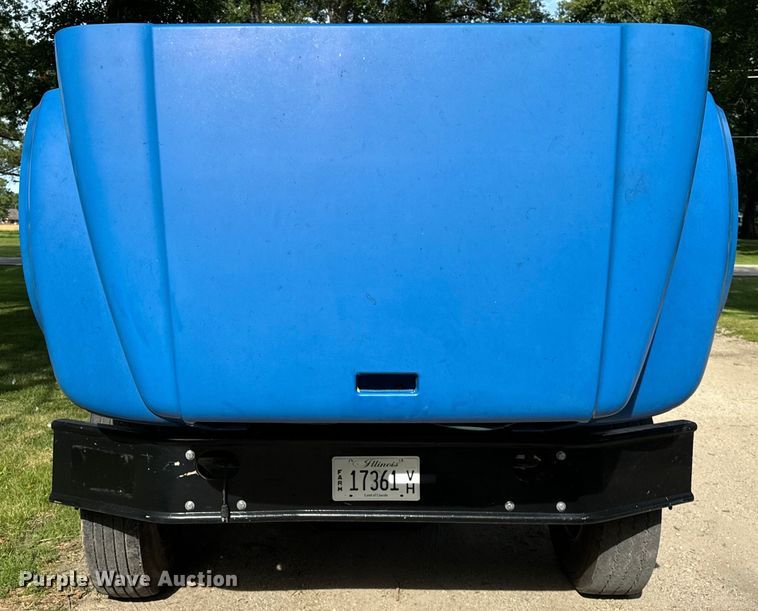 image for item DV5777 1990 International  4700 flatbed truck