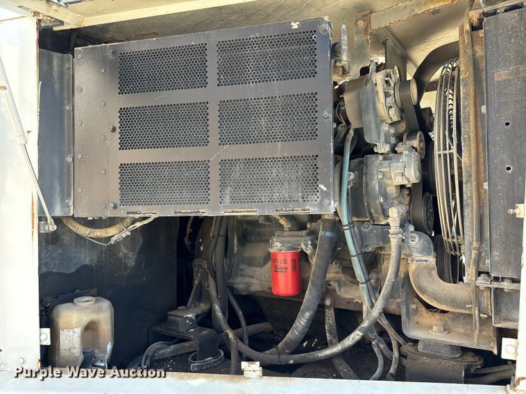 image for item DV5780 Elgin  Pelican  street sweeper