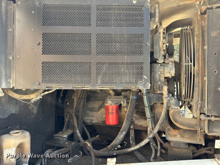 image for item DV5780 Elgin  Pelican  street sweeper