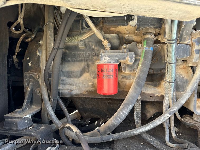 image for item DV5780 Elgin  Pelican  street sweeper