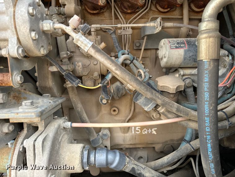 image for item DV5782 2000 Elgin  Pelican  street sweeper