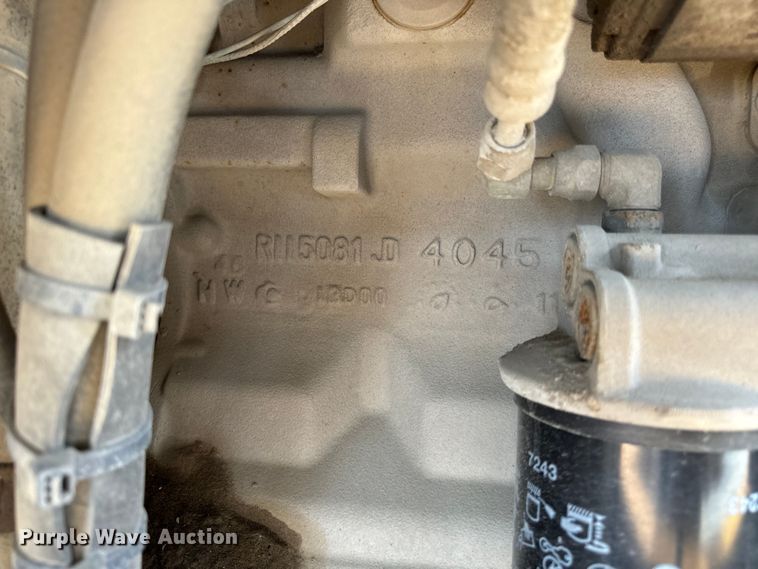 image for item DV5782 2000 Elgin  Pelican  street sweeper