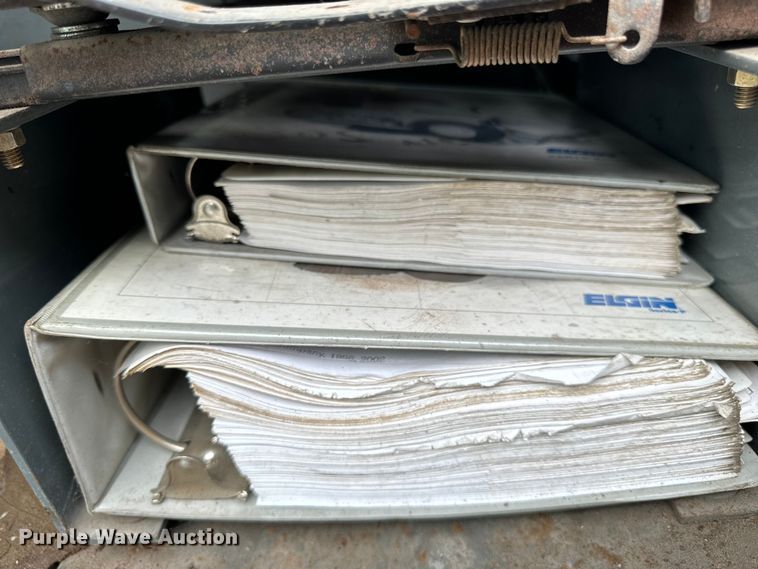 image for item DV5783 2003 Elgin  Pelican  street sweeper