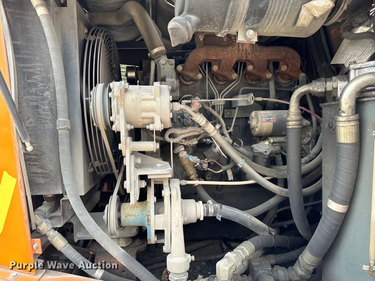 image for item DV5783 2003 Elgin  Pelican  street sweeper