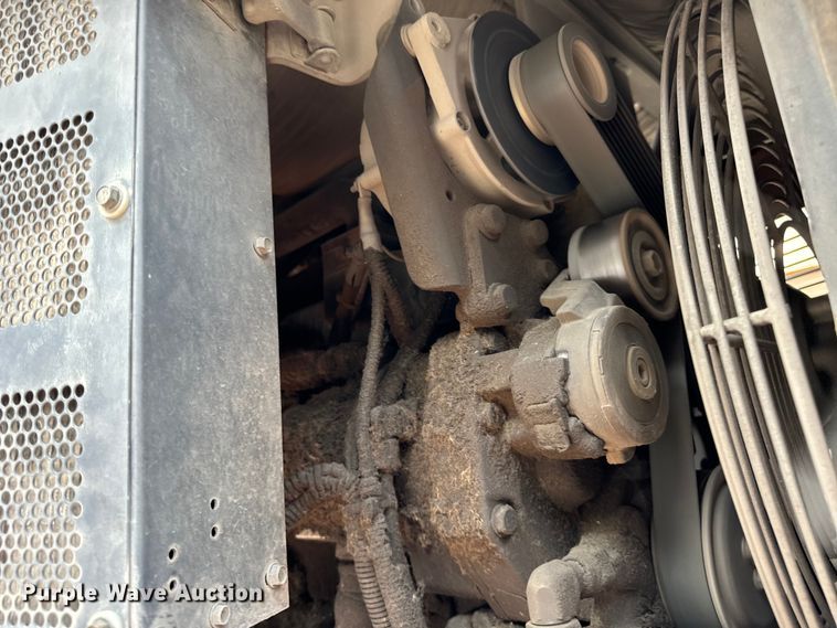 image for item DV5783 2003 Elgin  Pelican  street sweeper