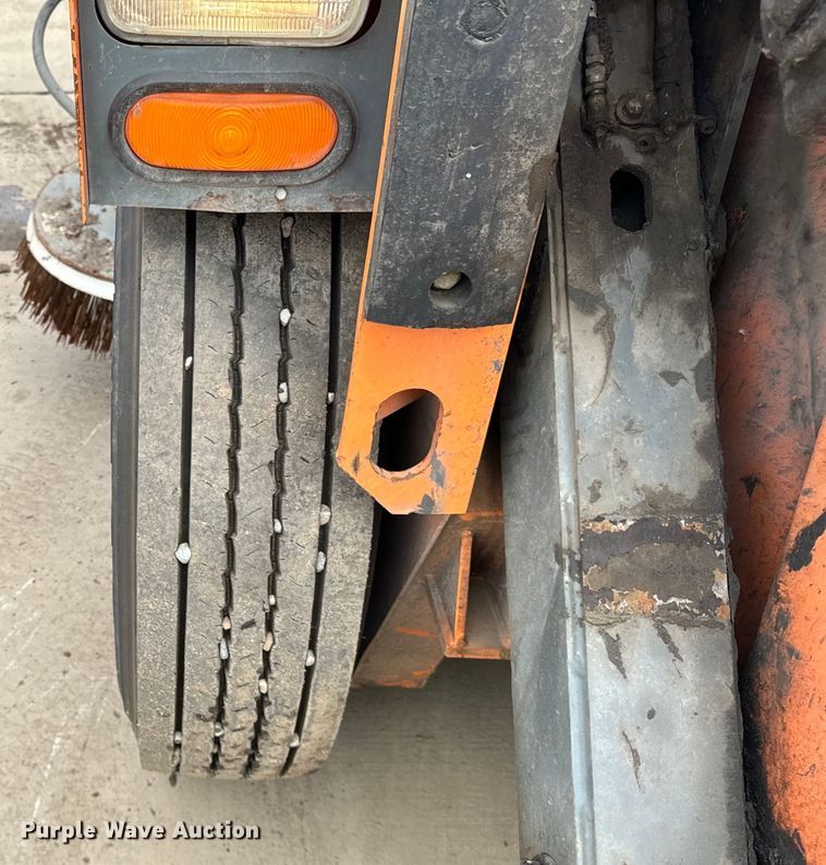 image for item DV5783 2003 Elgin  Pelican  street sweeper