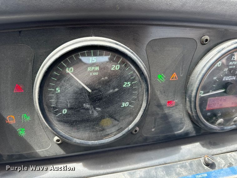 image for item DV5784 2009 Elgin Pelican  street sweeper