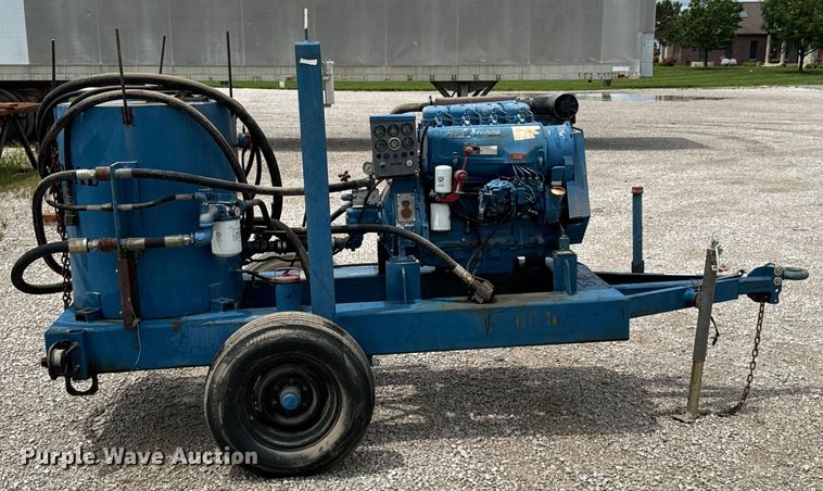 image for item DX0546 Deutz  Air Diesel 1100 hydraulic pump 