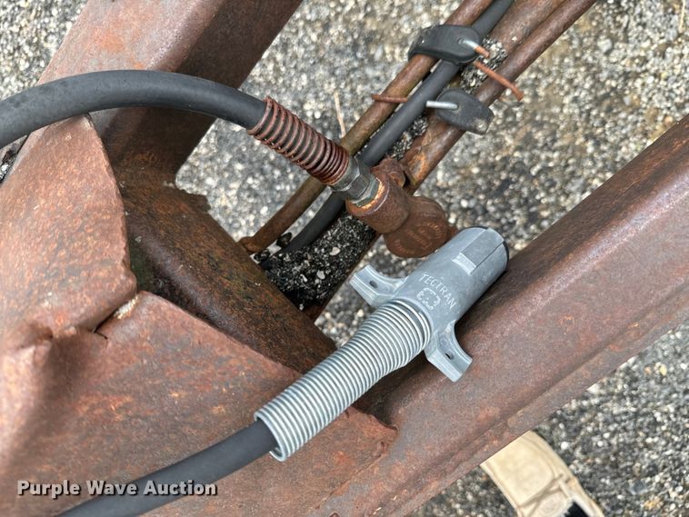 image for item DX0604 1974 Travis end dump pup trailer