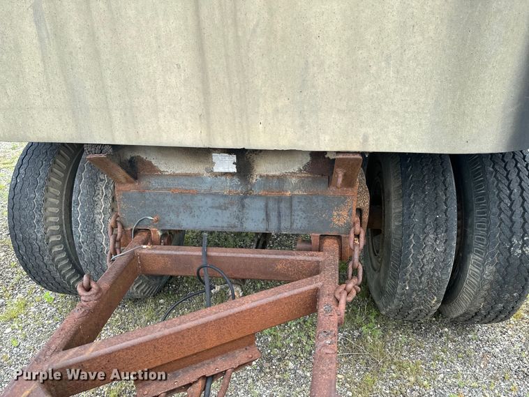 image for item DX0604 1974 Travis end dump pup trailer