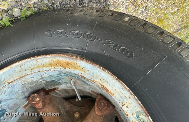 image for item DX0604 1974 Travis end dump pup trailer