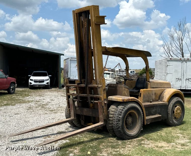 image for item DX0800 Hyster SC180 forklift