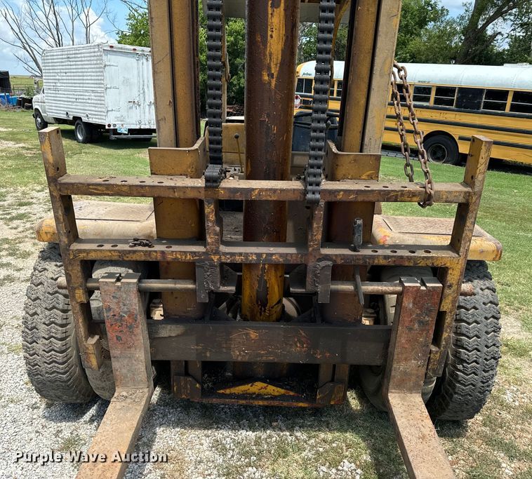 image for item DX0800 Hyster SC180 forklift