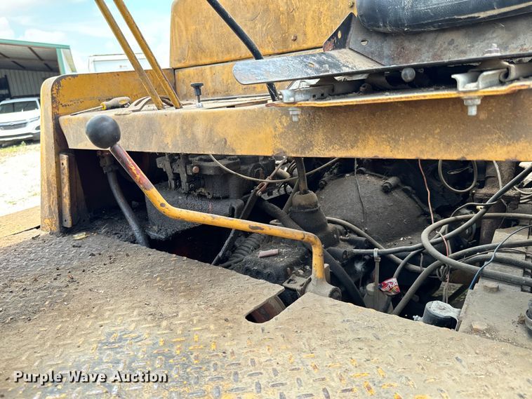 image for item DX0800 Hyster SC180 forklift