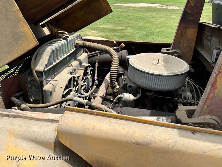 image for item DX0800 Hyster SC180 forklift