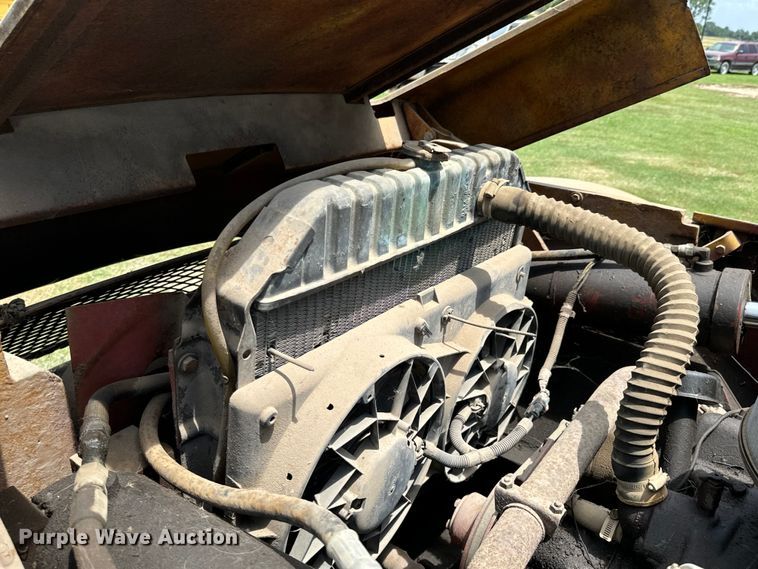 image for item DX0800 Hyster SC180 forklift