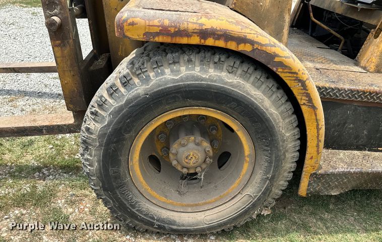 image for item DX0800 Hyster SC180 forklift