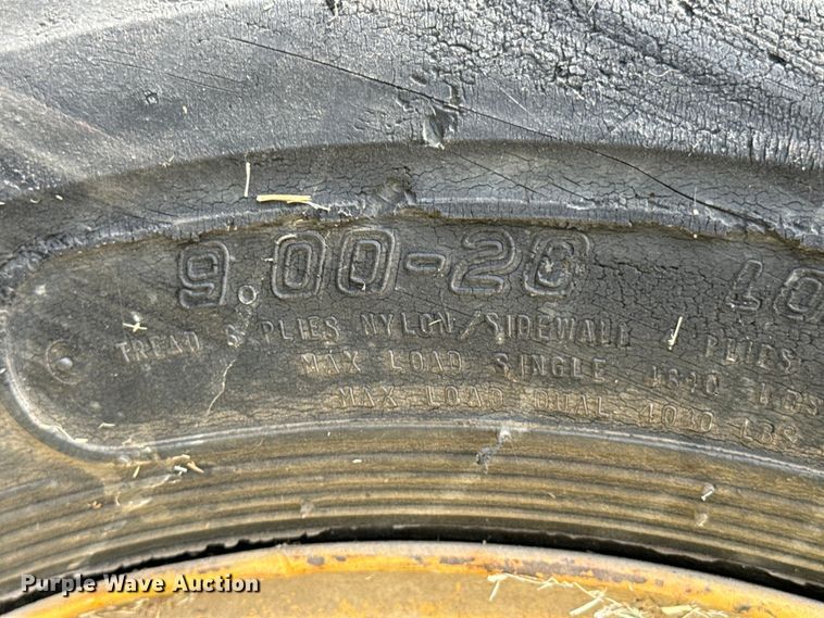 image for item DX0800 Hyster SC180 forklift