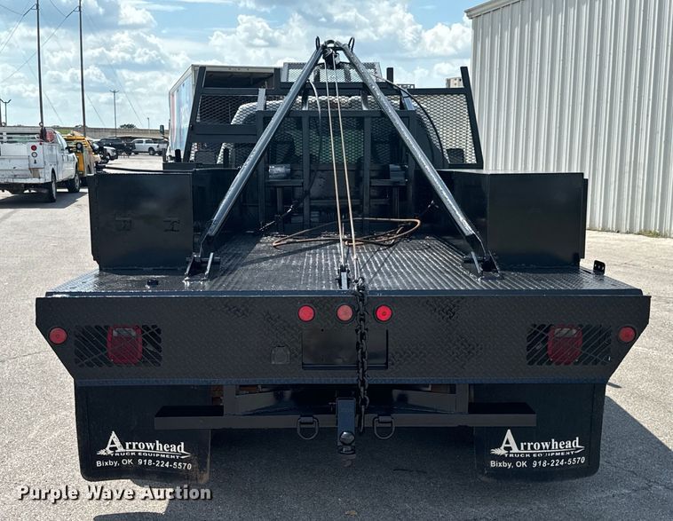 image for item DX0806 2012 Ford F450 Super Duty winch truck