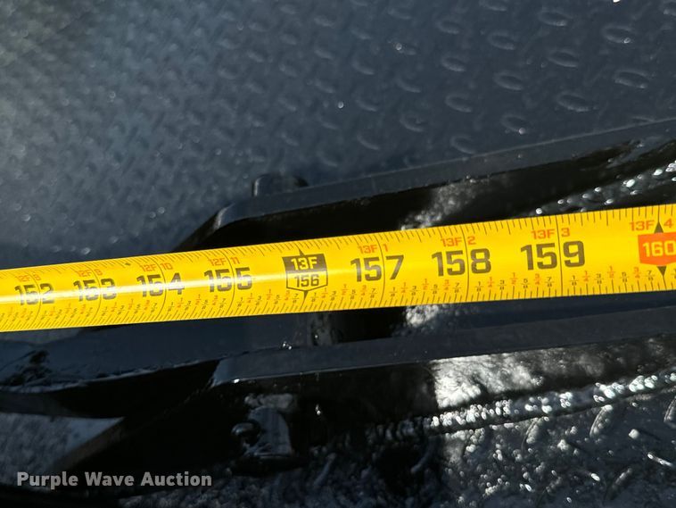 image for item DX0806 2012 Ford F450 Super Duty winch truck