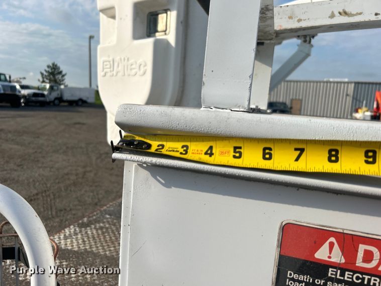 image for item EG0711 2008 Ford F450 Super Duty  bucket truck