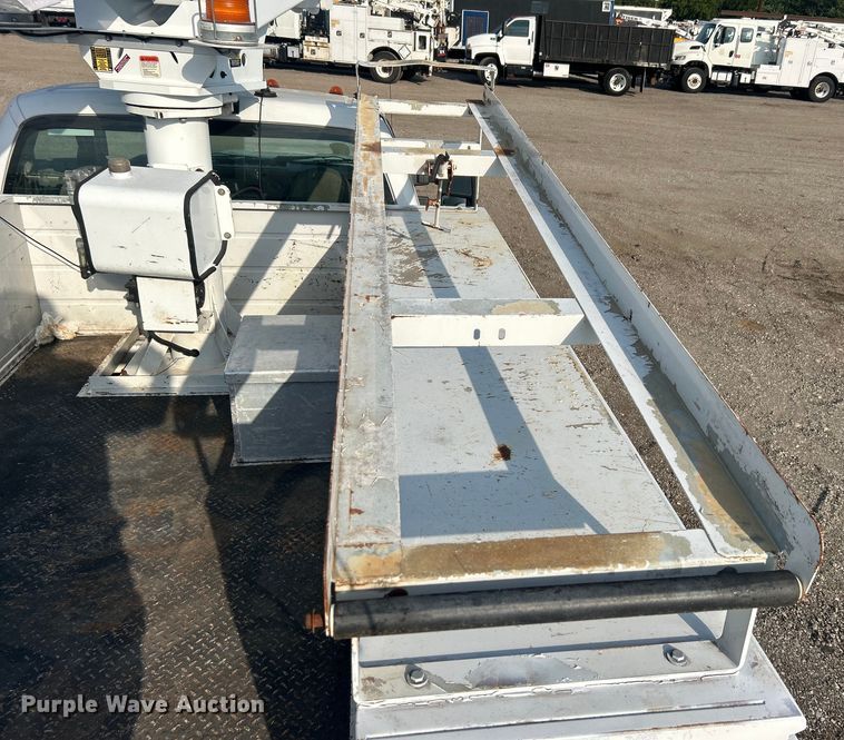 image for item EG0711 2008 Ford F450 Super Duty  bucket truck