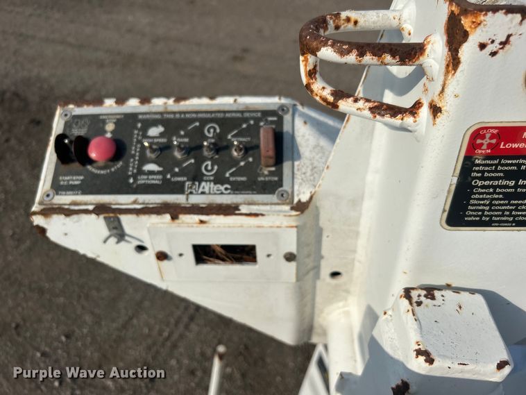 image for item EG0711 2008 Ford F450 Super Duty  bucket truck