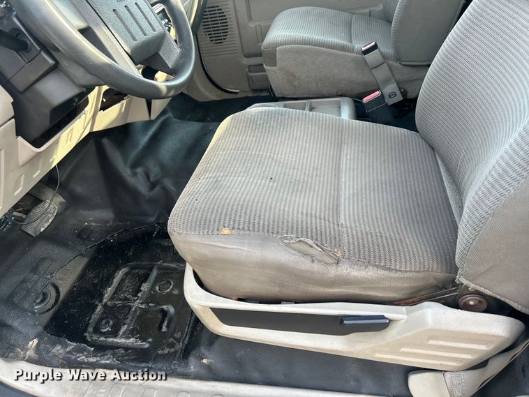 image for item EG0711 2008 Ford F450 Super Duty  bucket truck