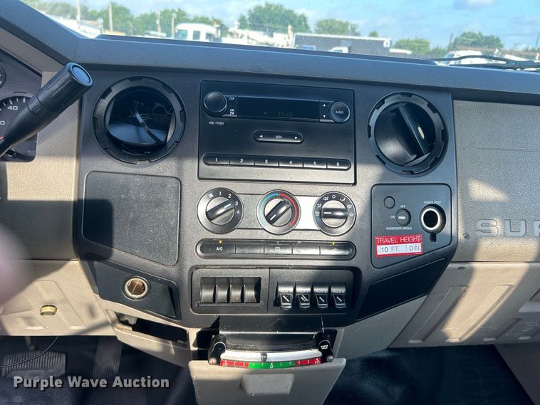 image for item EG0711 2008 Ford F450 Super Duty  bucket truck