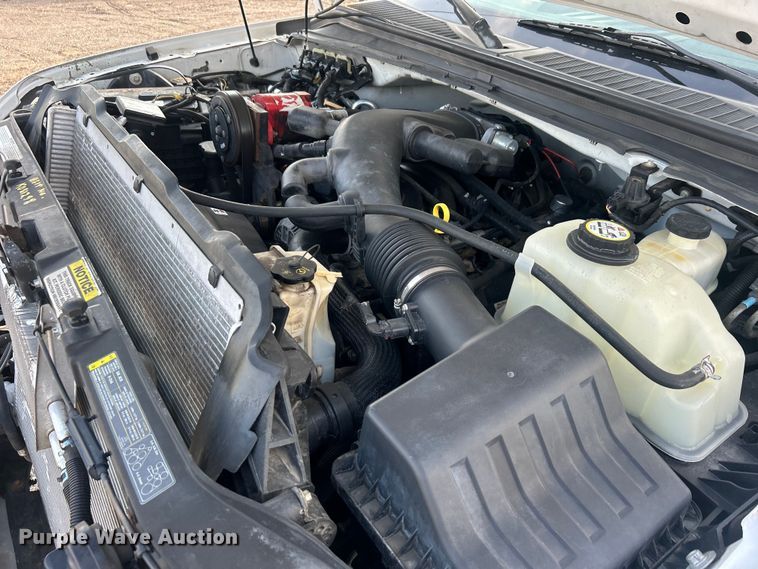 image for item EG0711 2008 Ford F450 Super Duty  bucket truck