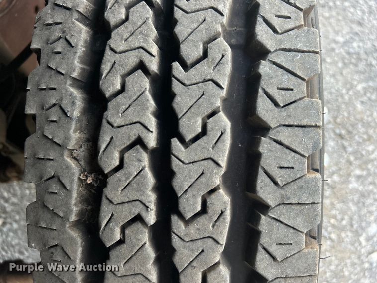 image for item EG0711 2008 Ford F450 Super Duty  bucket truck