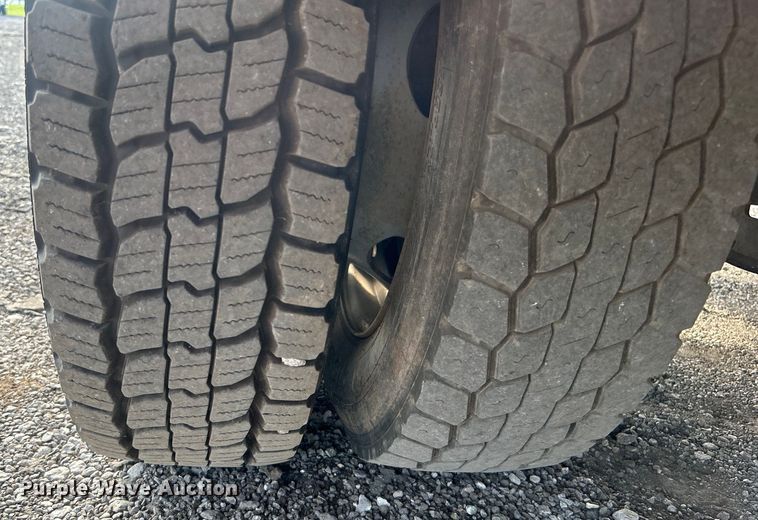 image for item EG0711 2008 Ford F450 Super Duty  bucket truck