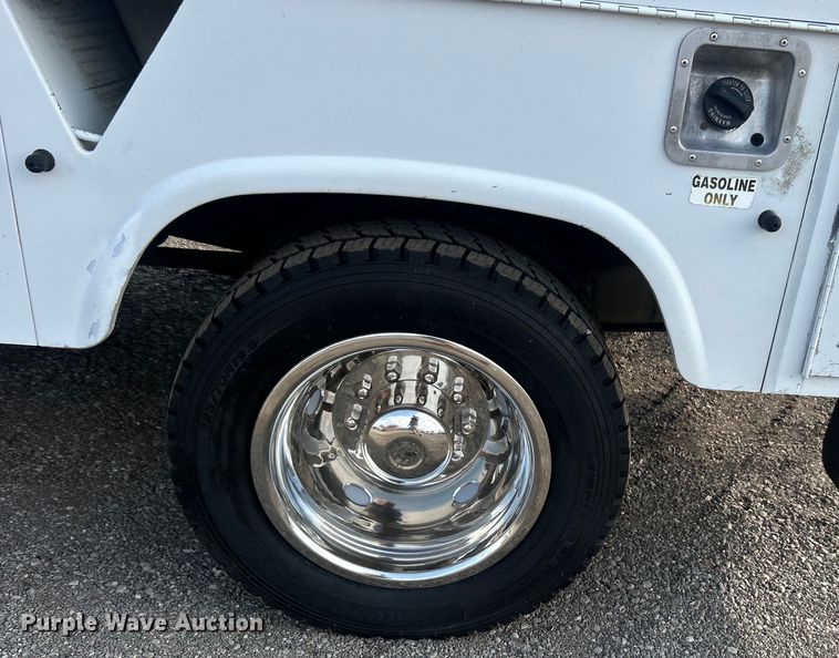 image for item EG0711 2008 Ford F450 Super Duty  bucket truck