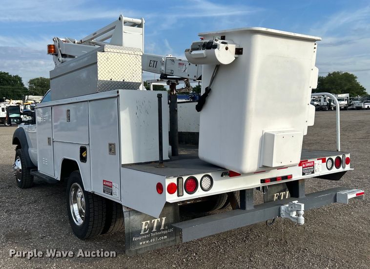 image for item EG0721 2011 Ford F450 Super Duty  bucket truck