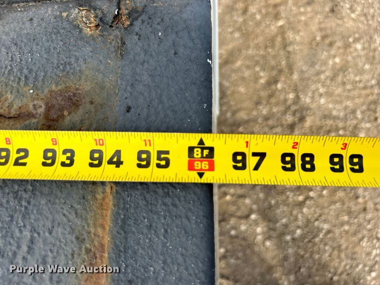 image for item EG0721 2011 Ford F450 Super Duty  bucket truck