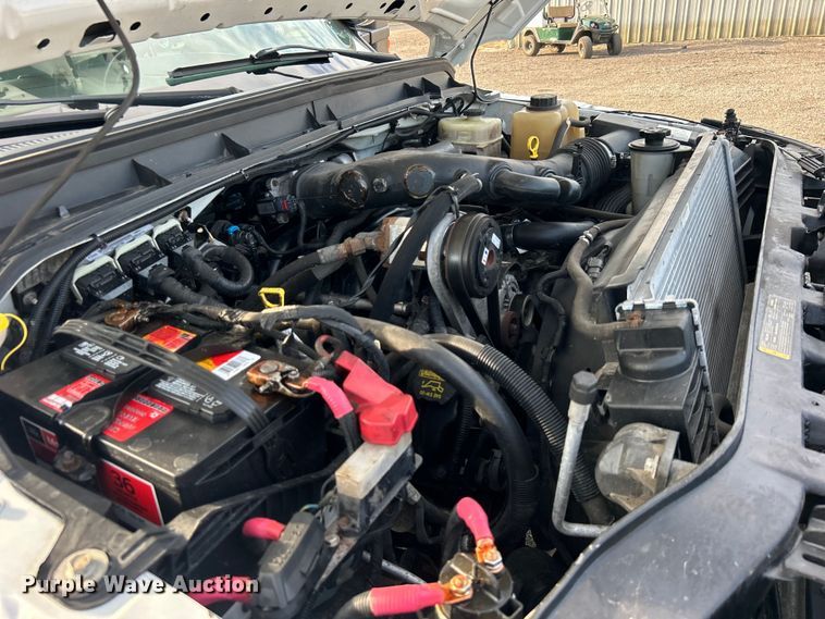 image for item EG0721 2011 Ford F450 Super Duty  bucket truck