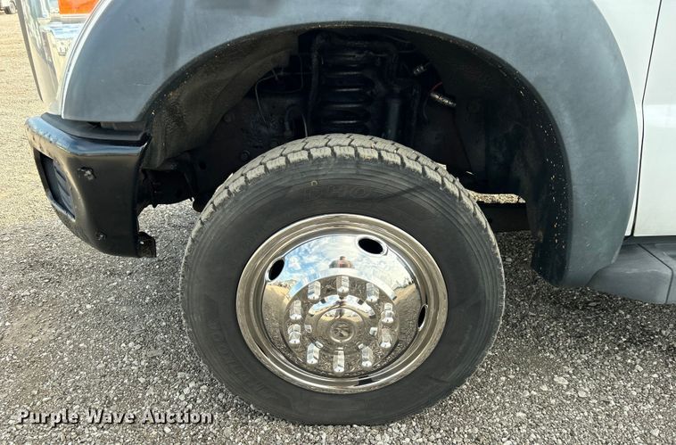 image for item EG0721 2011 Ford F450 Super Duty  bucket truck