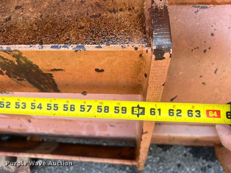 image for item EG0724 Dymax 3662D1 four-in-one bucket