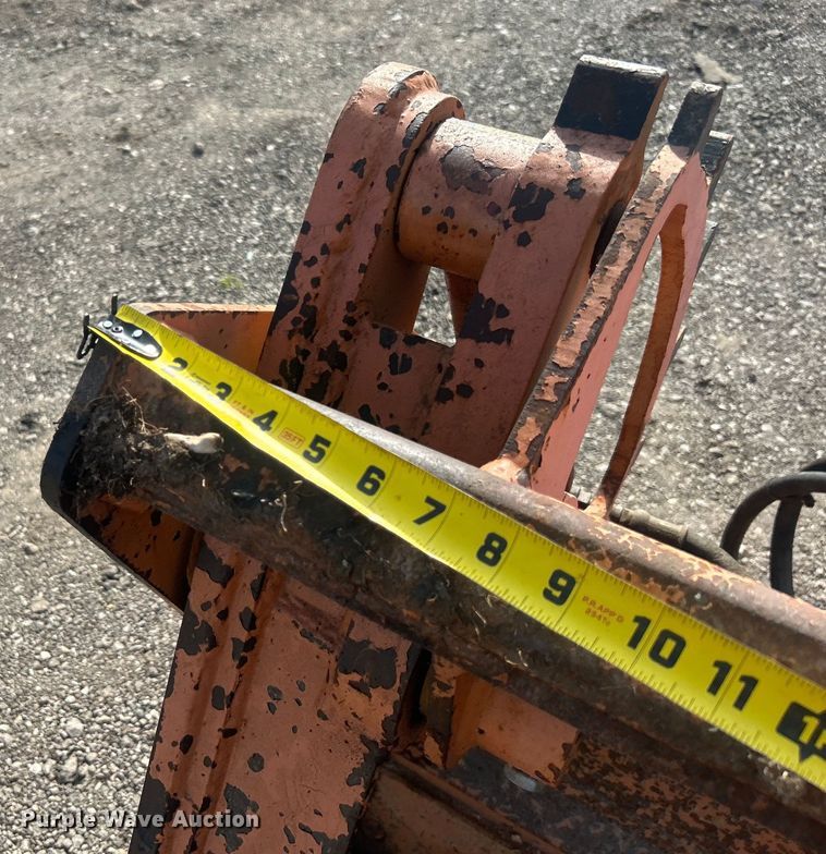 image for item EG0725 Dymax 3661D1 four-in-one bucket