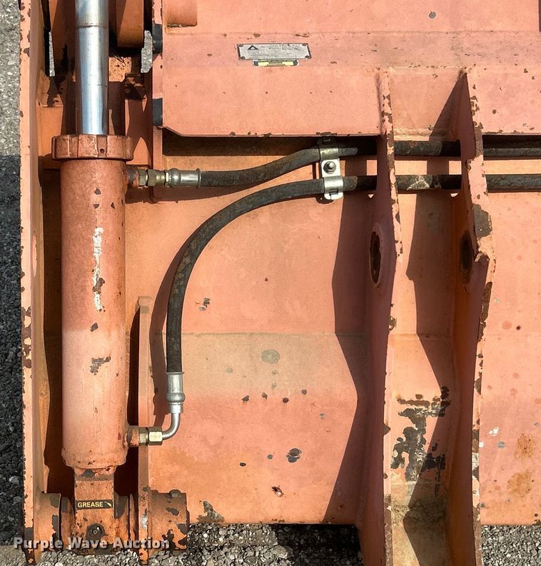 image for item EG0725 Dymax 3661D1 four-in-one bucket