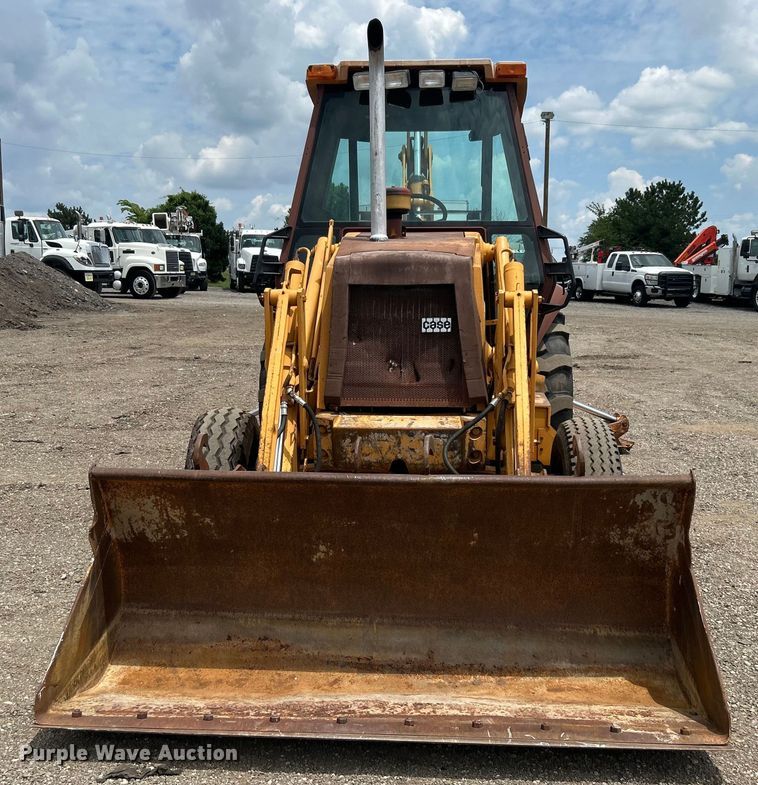 image for item EG0743 1991 Case 580 Super K backhoe