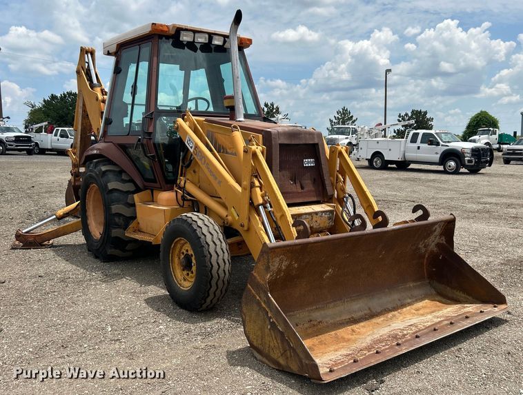 image for item EG0743 1991 Case 580 Super K backhoe