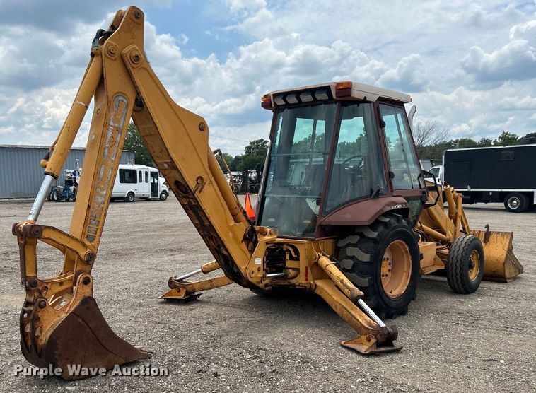 image for item EG0743 1991 Case 580 Super K backhoe