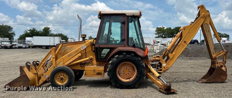 image for item EG0743 1991 Case 580 Super K backhoe