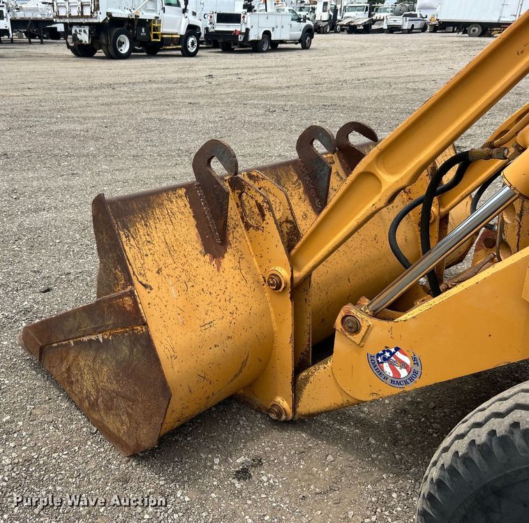 image for item EG0743 1991 Case 580 Super K backhoe